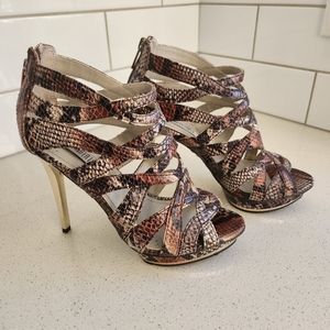 Jennifer Lopez Platform Heels